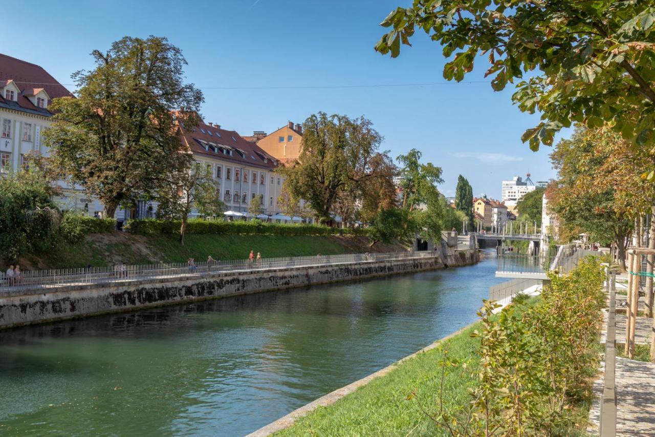 City Center Apartment With Parking Ljubljana Exterior photo