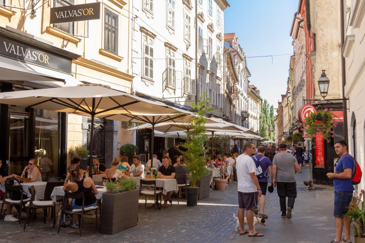 City Center Apartment With Parking Ljubljana Exterior photo